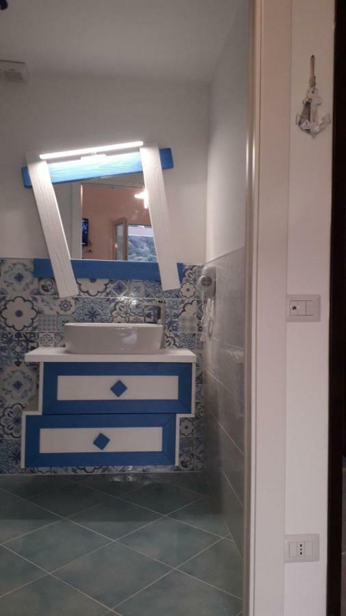 Aquamarine Apartment Nel Cuore Di San Vito Σαν Βίτο λο Κάπο Εξωτερικό φωτογραφία